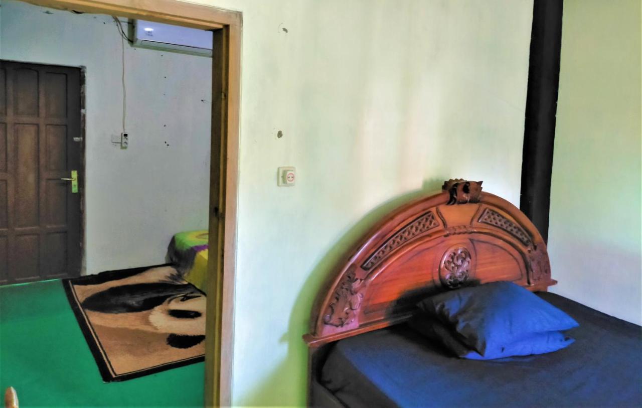 Cheap Inn Banyuwangi Banyuwangi  Luaran gambar
