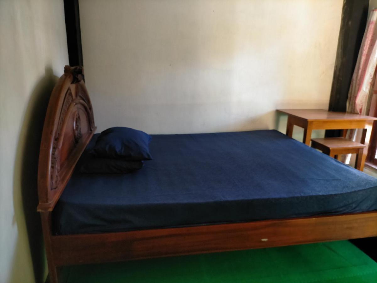 Cheap Inn Banyuwangi Banyuwangi  Luaran gambar