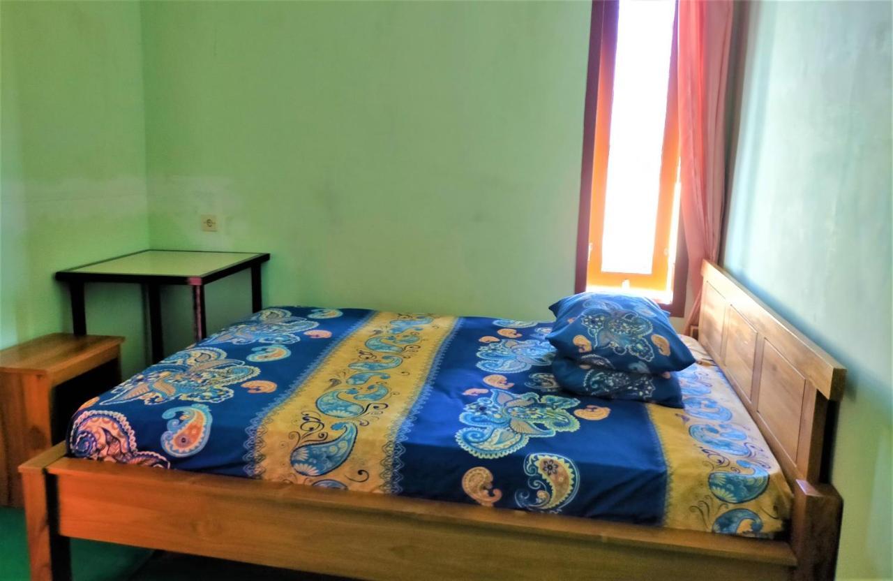 Cheap Inn Banyuwangi Banyuwangi  Luaran gambar