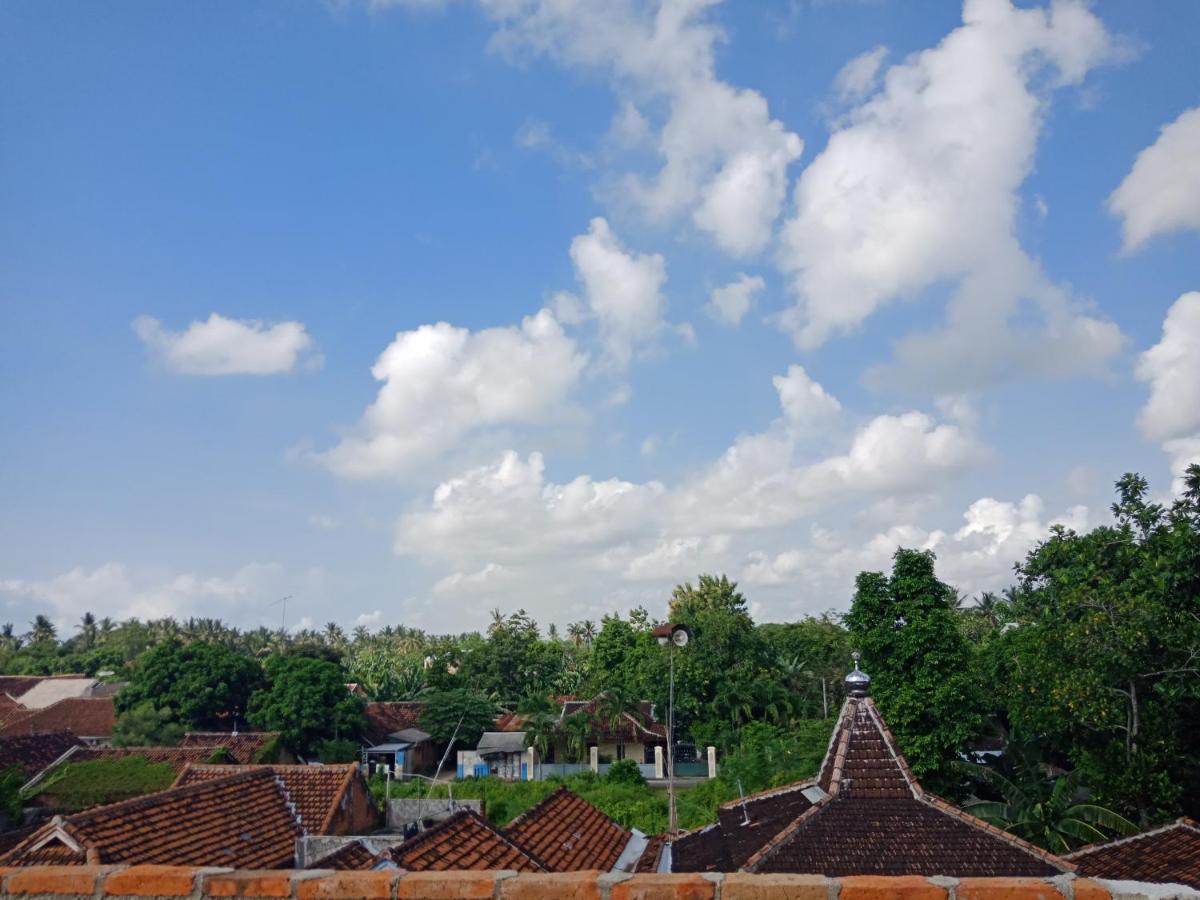 Cheap Inn Banyuwangi Banyuwangi  Luaran gambar